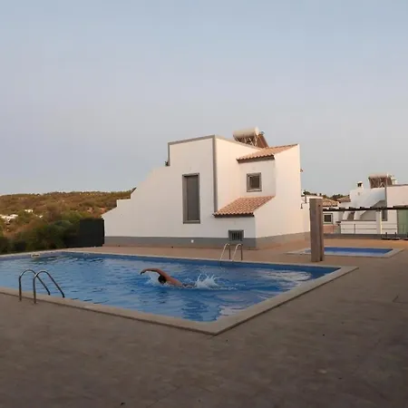 Detente Et Fun Proche Albufeira Grande Piscine Et Jeux Proche Albufeira Paderne (Faro)